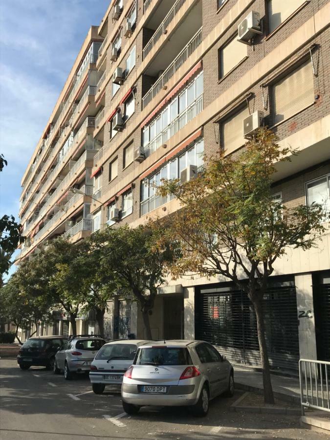 Las Brisas Del Mediterraneo Alicante Bagian luar foto